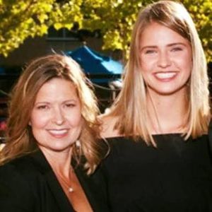 Meet your Posher, Sharon